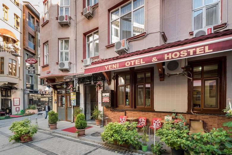 Albergue Yeni Hotel
