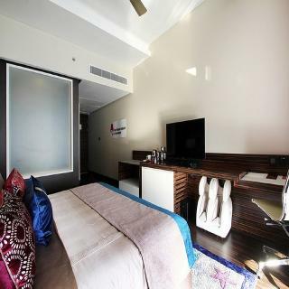 Hotel Planet Hollywood Beach Resort
