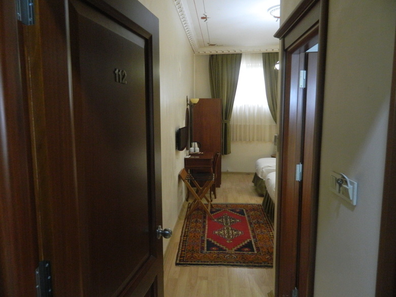 Basileus Hotel