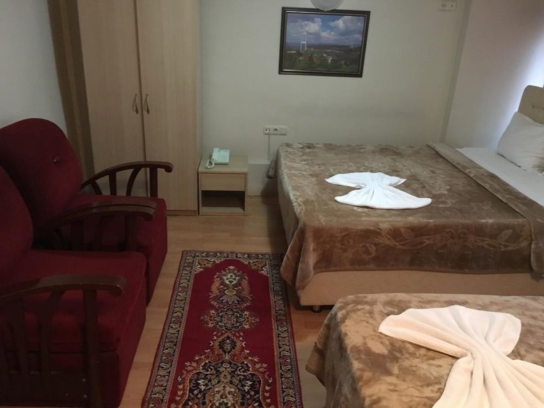 �r�n Hotel