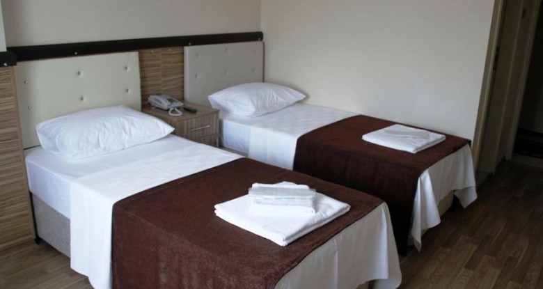 Simper Hotel