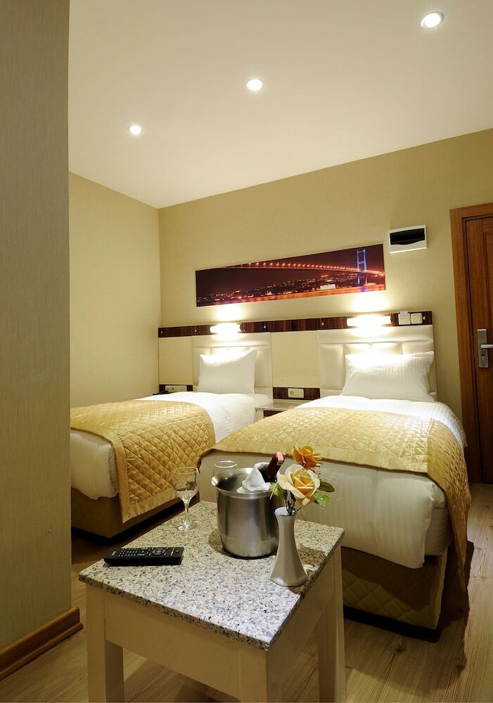 The City Port Hotel