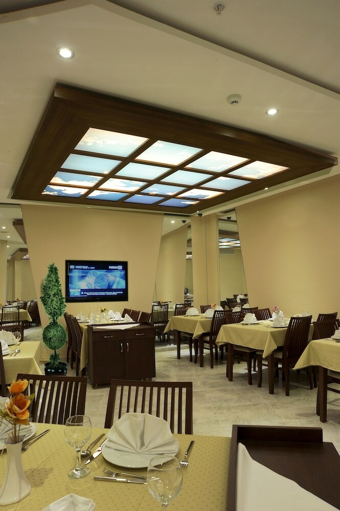 The City Port Hotel