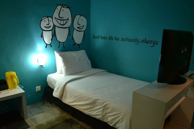 Zoom Inn Boutique Hotel