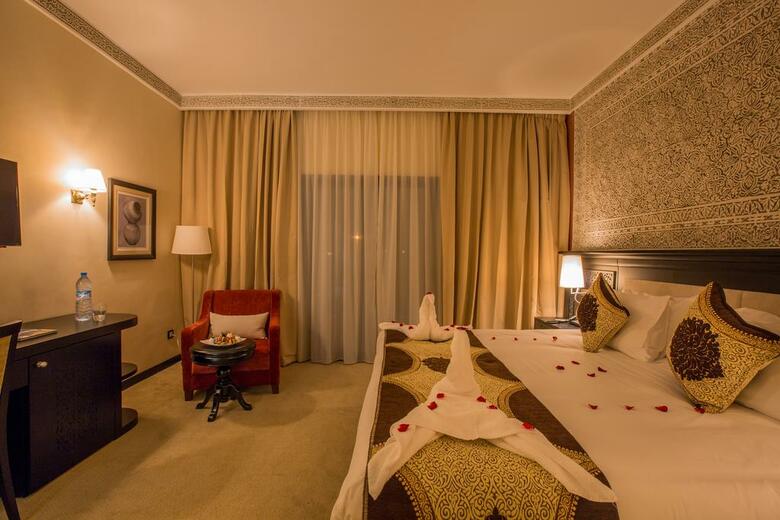 Hotel Riad Ennakhil And Spa