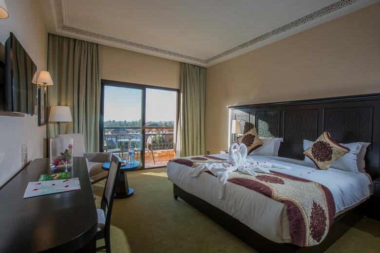 Hotel Riad Ennakhil And Spa