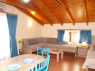 Mylos Hotel & Apartments
