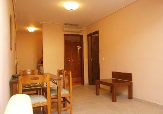 Mylos Hotel & Apartments