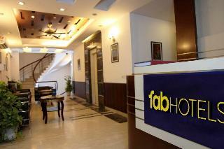 Fabhotel First Star Golf Course Golf