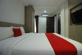 Hotel Reddoorz Plus @ Tb Simatupang