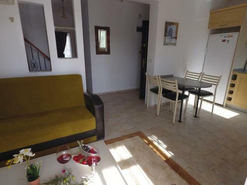 Lale Apartments Fethiye