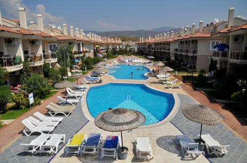 Sunset Beach Villas And Apartments