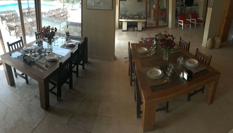 Kilim Apart Hotel