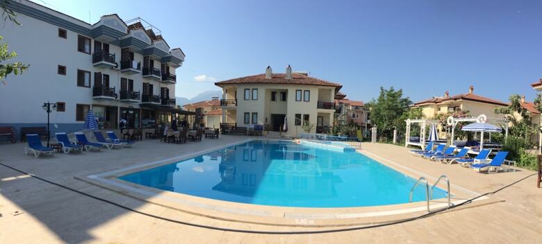Kilim Apart Hotel