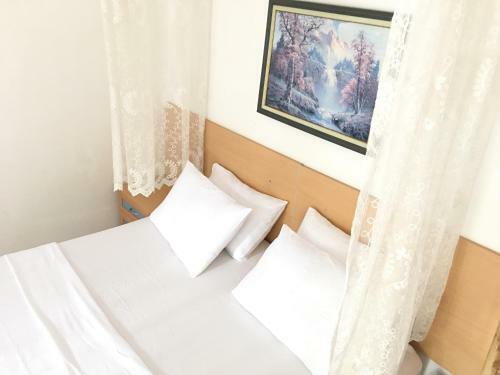 Hostal Mursel Pension Garden Hotel