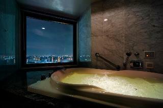 Urawa Royal Pines Hotel