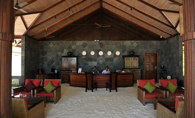 Hotel Komandoo Maldives Island Resort