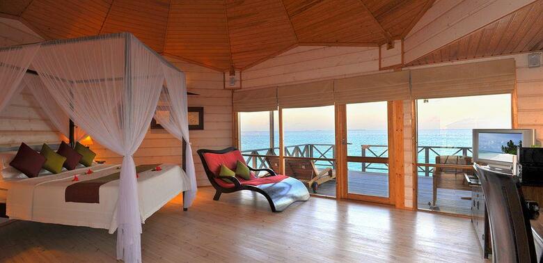 Hotel Komandoo Maldives Island Resort
