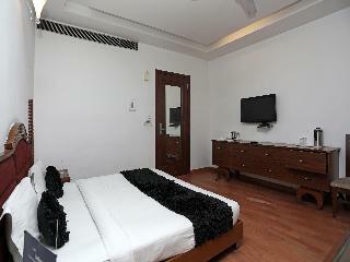 Oyo 4258 Hari's Court Inns & Hotels