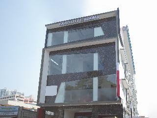 Oyo 11097 Hotel Grand Arabian