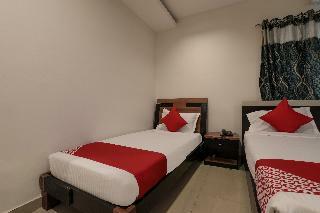 Hotel Oyo 11310 Sri Supraja Pride