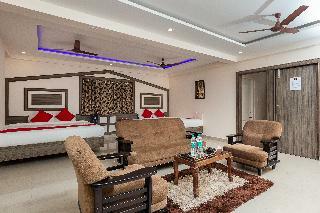 Hotel Oyo 36246 Nagoorar Inn