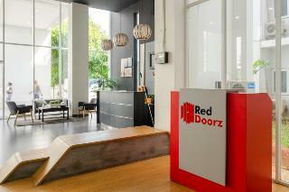 Reddoorz Apartment @ Aeropolis Tangerang