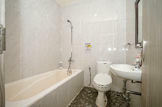 Oyo 736 Hotel Best Skip