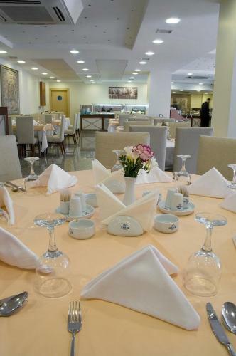 Narin Hotel