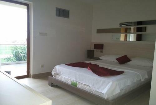 Mad Sea Beach Hotel