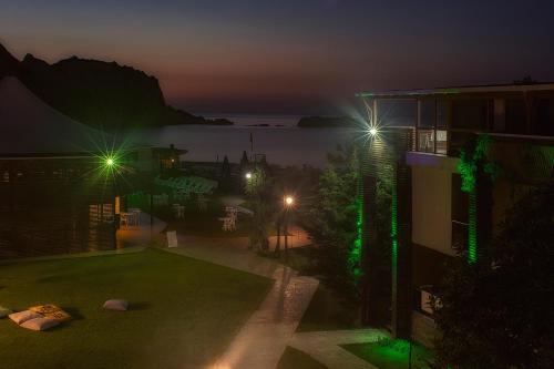 Mad Sea Beach Hotel