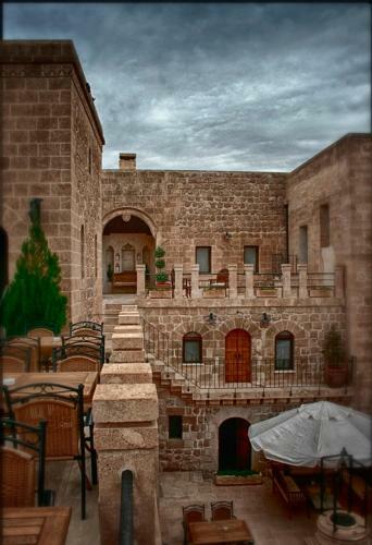 Posada Kasr-i Nehroz Hotel