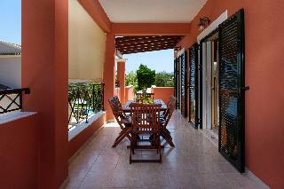 Apartamentos Il Tesori Dassia Villas