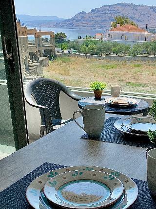 Aparthotel Pals Studios Pefkos