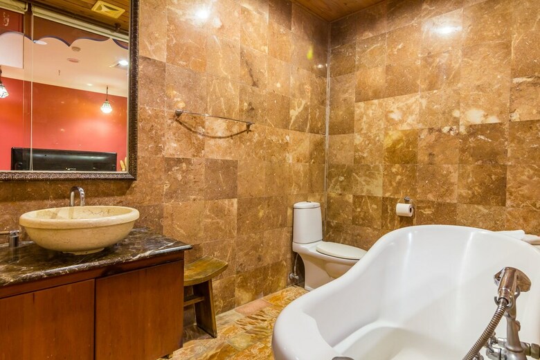 Bed & Breakfast Golden Ocean Azure Hotel
