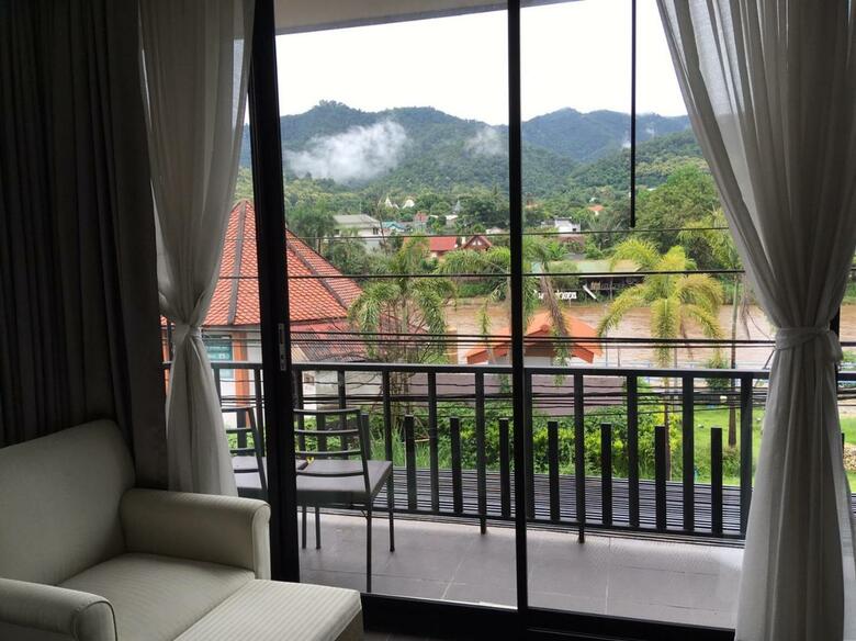 Hotel Saranya Riverhouse