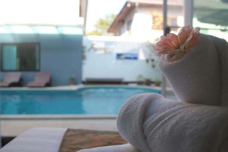 Hotel Saranya Riverhouse