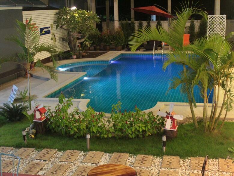 Hotel Saranya Riverhouse