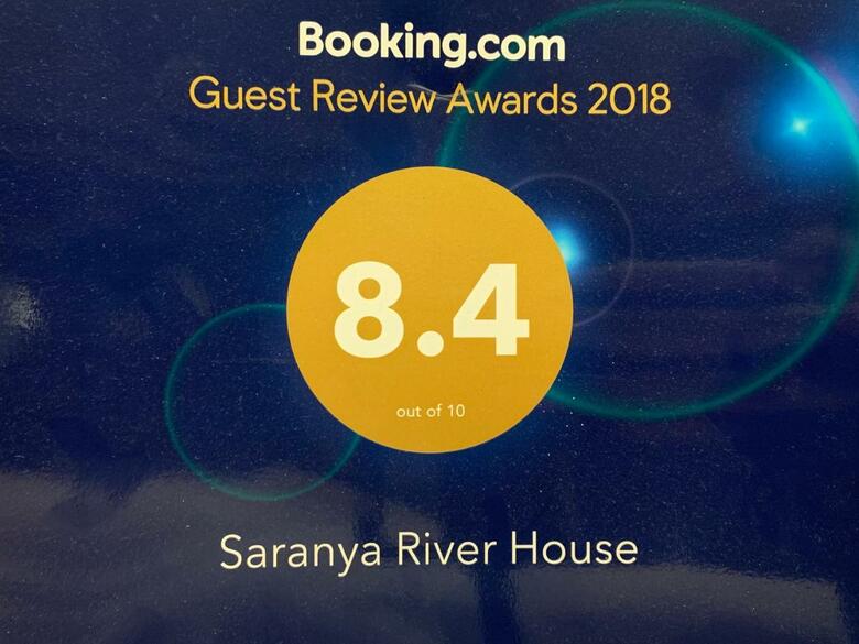 Hotel Saranya Riverhouse