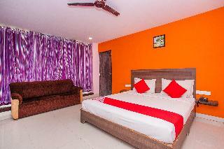 Hotel Oyo 5683 Sri Sai Suites