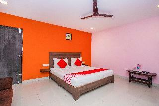 Hotel Oyo 5683 Sri Sai Suites