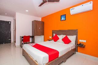 Hotel Oyo 5683 Sri Sai Suites