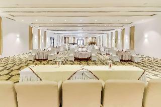 Hotel Ramada By Wyndham Bengaluru Yelahanka