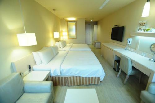 Kindness Hotel - Kaohsiung Guang Rong Pier