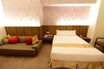 R Hotel Kaohsiung
