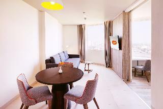 Harris Hotel And Convention Bundaran Satelit