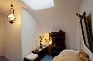 Villa Alexander's Suites