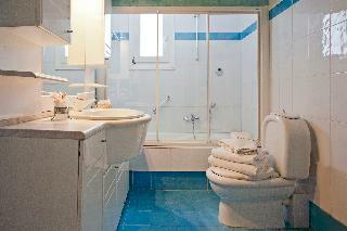 Villa Alexander's Suites