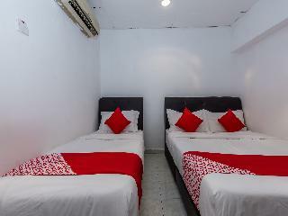 Hotel Oyo 1132 Azimaju Guesthouse