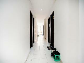 Hotel Oyo Life 2050 D'cinnamons Residence